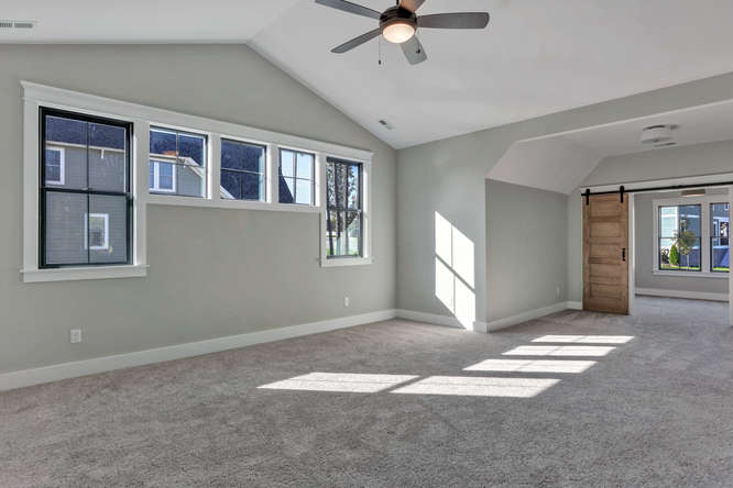 Owner's suite retreat